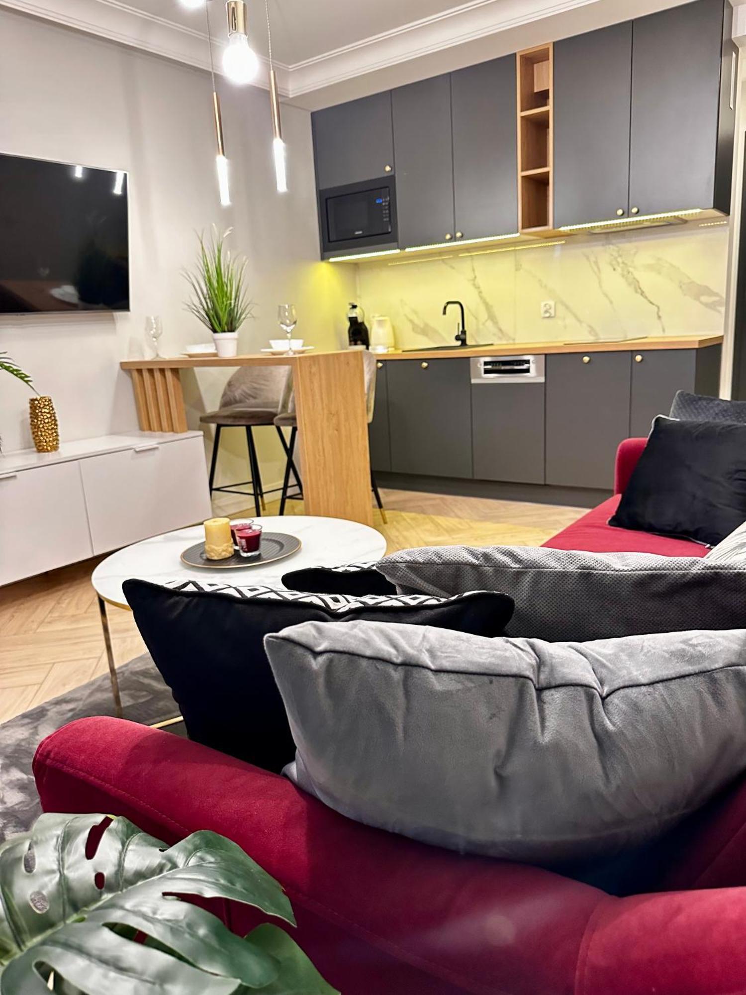 Apartamenty Kielce- Apartament Szmaragd Przy Zalew Kielecki, Faktura, Parking, Centrum Exterior foto